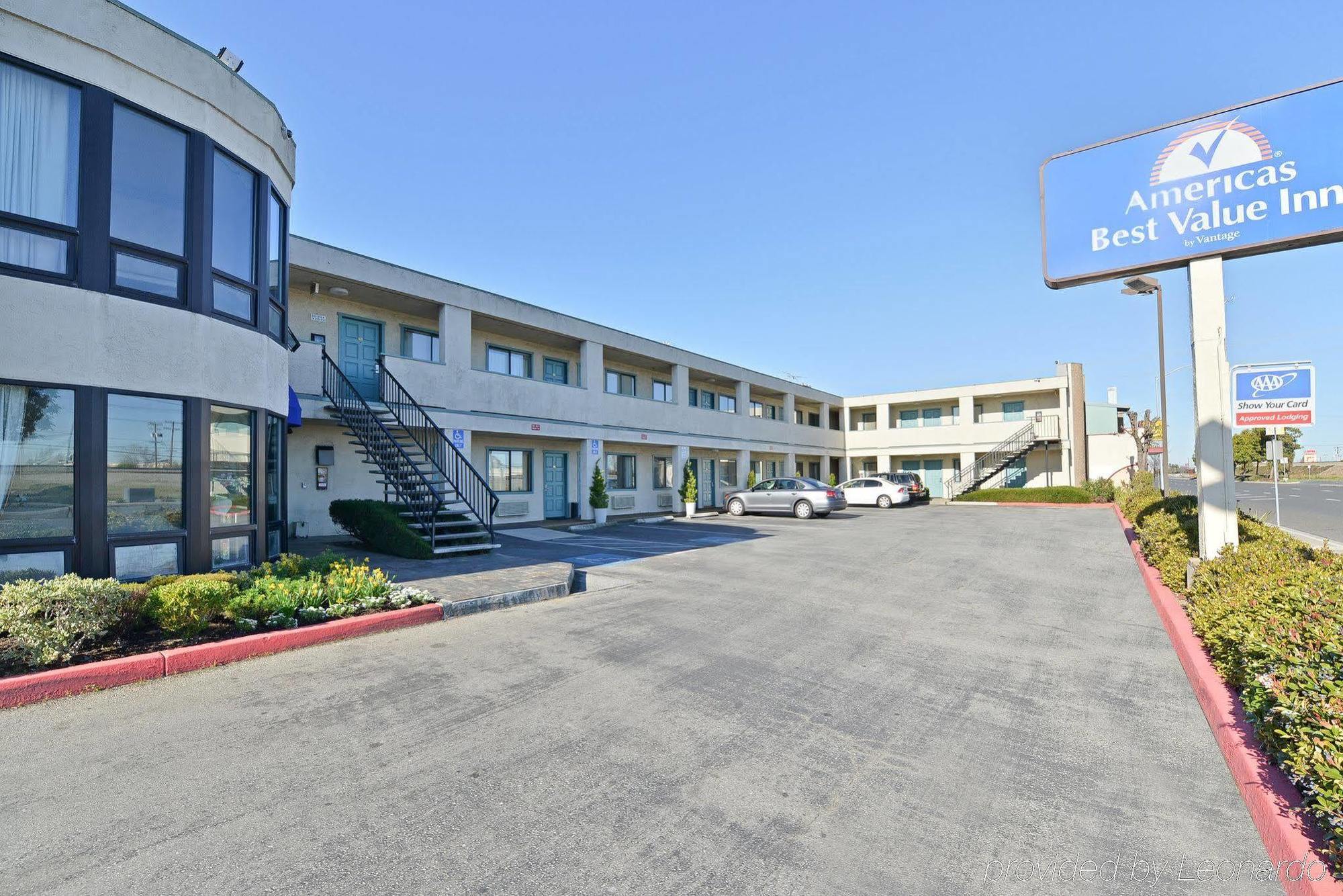 Good Living Inn San Carlos Ngoại thất bức ảnh