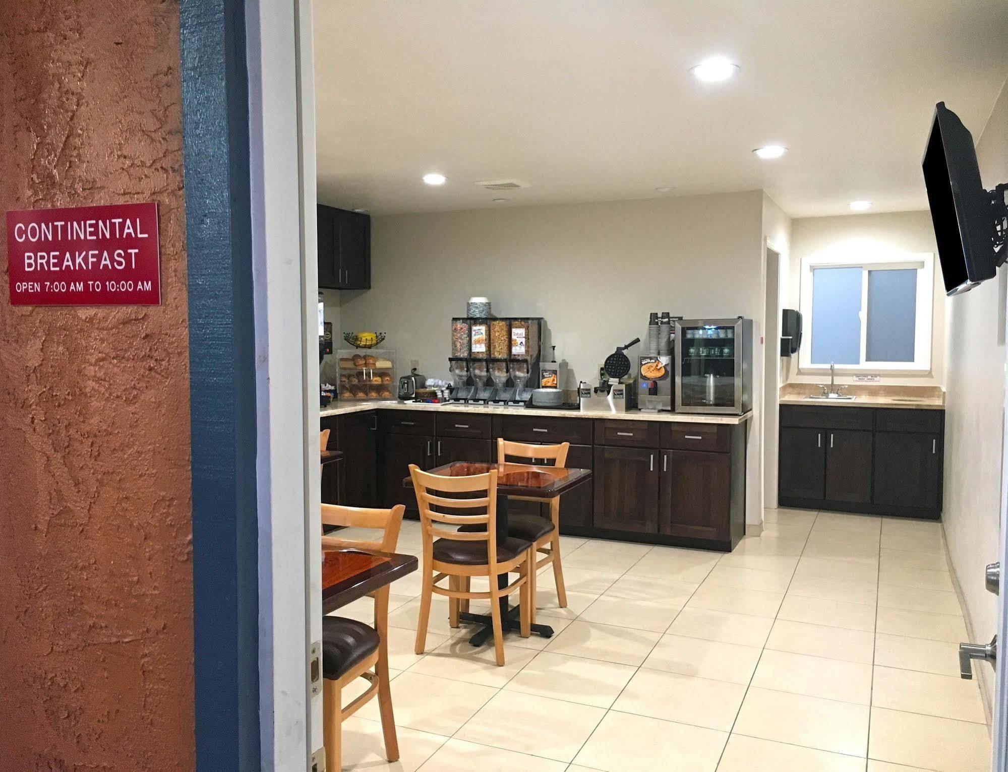 Good Living Inn San Carlos Ngoại thất bức ảnh